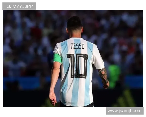 描绘足球明星男生背影的艺术之旅与情感表达